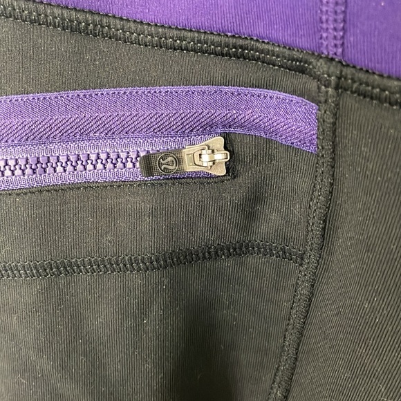 New Lululemon dance yoga black pants w ruching, purple waist band pockets 10 - Picture 6 of 10